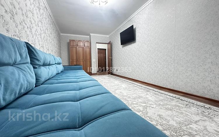 1-комнатная квартира · 50 м² · 3/10 этаж, мкр Болашак 133 — Супермаркет сапа за 150 000 ₸ в Актобе — фото 2