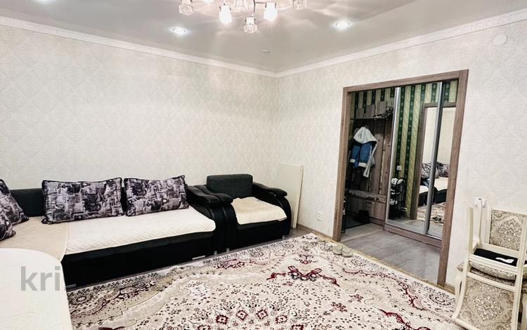 4-бөлмелі пәтер · 77 м² · 1/9 қабат, Ауэзова 21/2, бағасы: 25 млн ₸ в Экибастузе — фото 2