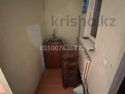 Отдельный дом · 1 комната · 16 м², мкр Кокарна, 4 7 за 40 000 〒 в Атырау