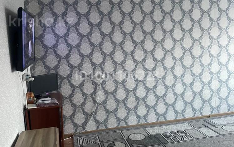 2-комнатная квартира · 45 м² · 9/9 этаж, Корчагина 92 142 — Рядом бак бак галактика все магазины рядом каприз цветная аптека внизу дома этаж 9 соседи дружные и добрые за 14 млн 〒 в Рудном — фото 2