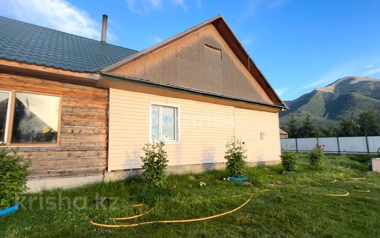 Жеке үй · 3 бөлме · 150 м², Абая 152, бағасы: 10 000 ₸ в  — фото 2