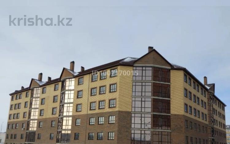 6-бөлмелі пәтер · 216 м² · 5/5 қабат, Базарбая жуманиязова 91 — Московская Абдолова, бағасы: 40 млн ₸ в Уральске — фото 2