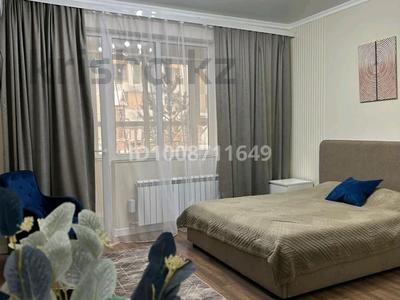 1-комнатная квартира · 40 м² · 1/12 этаж, Сейфуллина — Макатаева за 350 000 〒 в Алматы, Алмалинский р-н