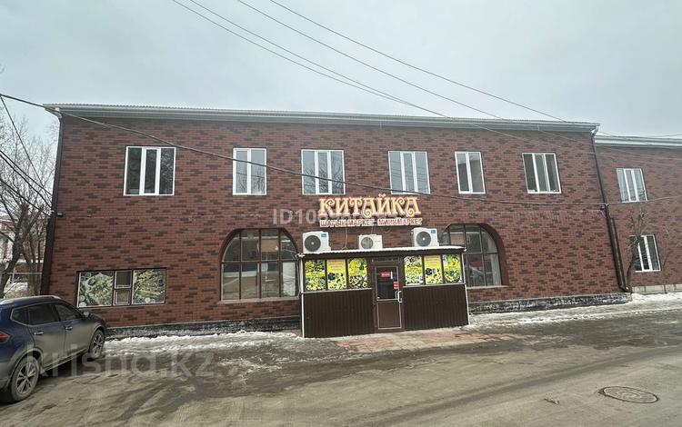 Магазины и бутики · 125 м² за 600 000 ₸ в Атырау, мкр Жилгородок — фото 2