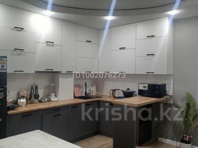 Аренда квартир в Алматинской обл.: 2-комнатная квартира · 56 м² · 1/9 этаж, Раймбек Батыра 288 за 250 000 〒 2-комнатная квартира · 56 м² · 1/9 этаж, Раймбек Батыра 288 за 250 000 〒 в