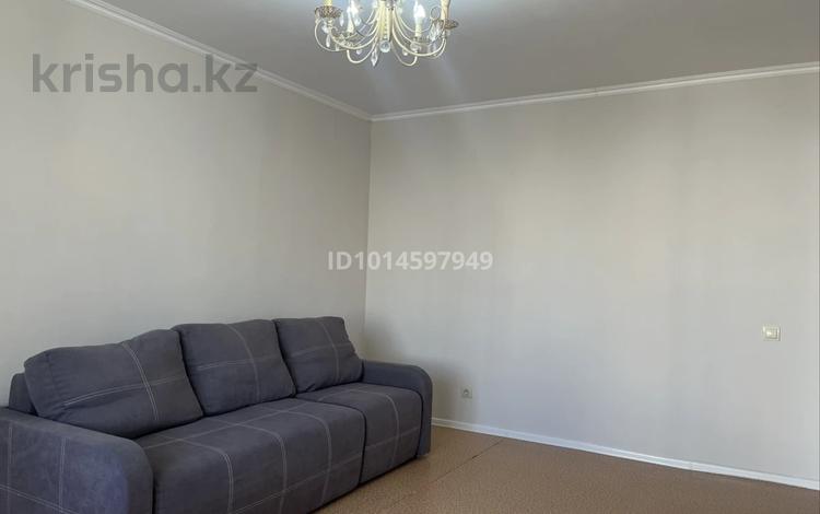 3-бөлмелі пәтер · 75 м² · 4/9 қабат, Азербаева 10, бағасы: 38 млн ₸ в Астане, Сарайшык р-н — фото 2