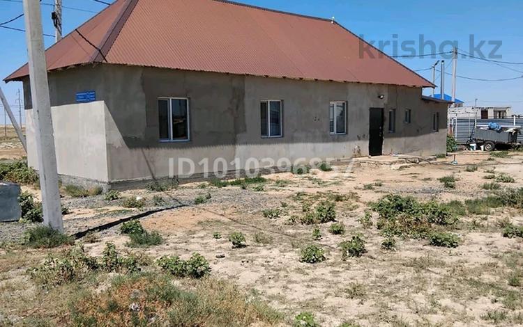Отдельный дом · 2 комнаты · 85 м² · 10 сот., Жана каратон 59 — Жана каратон за 6.5 млн ₸ в Кульсары — фото 2