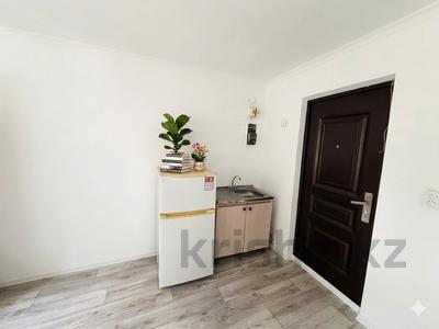 1-бөлмелі пәтер · 14 м² · 3/3 қабат, Желтоксан — Райымбека, бағасы: 9.5 млн ₸ в Алматы, Алмалинский р-н