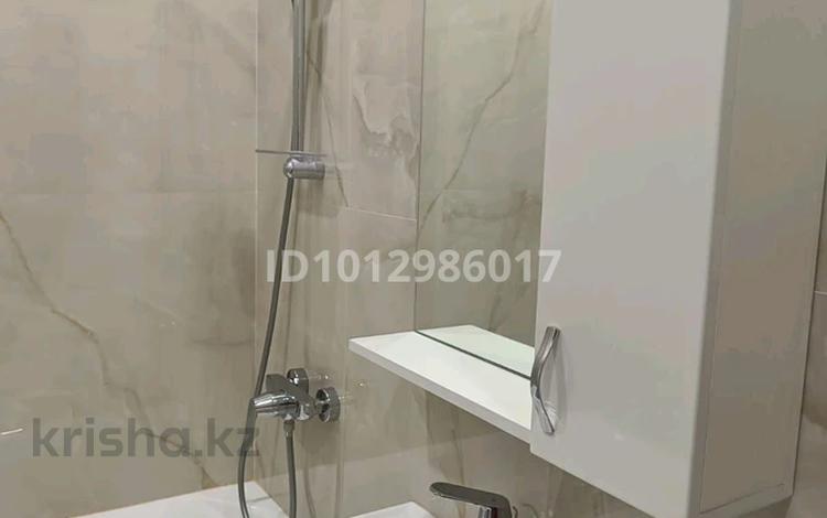 2-бөлмелі пәтер · 50 м² · 4/5 қабат, 7-ш/а. 28, бағасы: 200 000 ₸ в Актау, 7-й мкр — фото 2