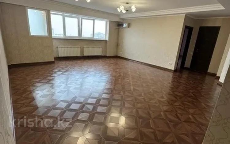 4-комнатная квартира · 133 м² · 9/16 этаж, мкр Самал-1 9 за 120 млн ₸ в Алматы, Медеуский р-н — фото 14