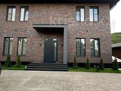 Жеке үй · 7 бөлме · 750 м² · 15 жүзд., Хан Тенгри ш/а. — улица Дулати, бағасы: 6.5 млн ₸ в Алматы, Бостандыкский р-н