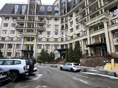 3-бөлмелі пәтер · 129.2 м² · 1/5 қабат, Омарова 35/1, бағасы: 125 млн ₸ в Алматы, Медеуский р-н