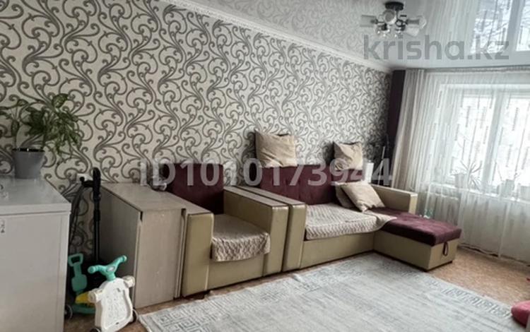 3-бөлмелі пәтер · 59.56 м² · 2/5 қабат, Абая 5, бағасы: 22 млн ₸ в Усть-Каменогорске — фото 2