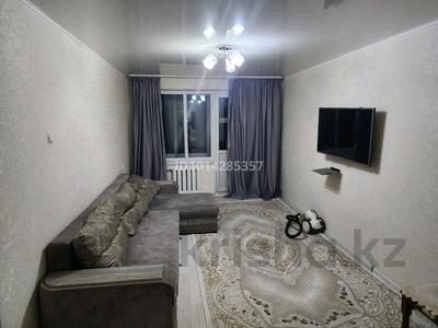 3-комнатная квартира · 60 м² · 3/5 этаж, мкр Аксай-1 21 за 320 000 ₸ в Алматы, Ауэзовский р-н