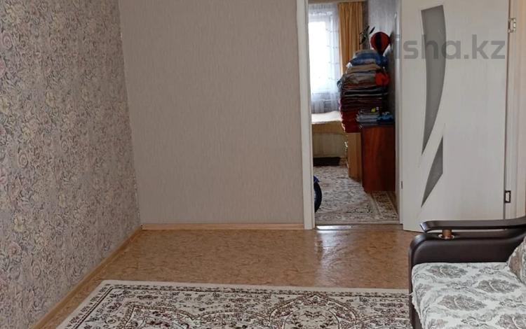 2-комнатная квартира, 45 м², 4/5 этаж, каирбекова 411 за 17.5 млн 〒 в Костанае — фото 4