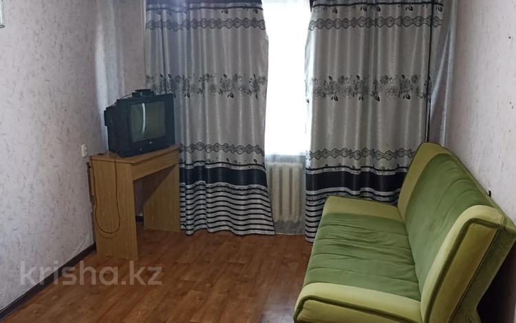 1-бөлмелі пәтер · 30 м² · 1/5 қабат, Карбышева, бағасы: 10 млн ₸ в Уральске — фото 2