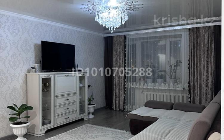 4-комнатная квартира · 80 м² · 8/9 этаж, Богенбайулы 30 за 50 млн ₸ в Семее — фото 2