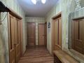 3-бөлмелі пәтер · 62.5 м² · 4/5 қабат, Кабанбай батыра 93 — Центральный рынок, бағасы: 33 млн ₸ в Усть-Каменогорске — фото 25