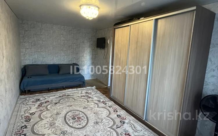 1-комнатная квартира · 35 м² · 2/5 этаж, Парковая 90 90 — Гагарина за 100 000 〒 в Рудном — фото 2