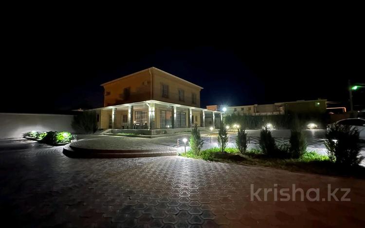 Отдельный дом · 5 комнат · 483.7 м² · 14 сот., Жайлау 6 за 195 млн 〒 в Актау, мкр Приморский — фото 2