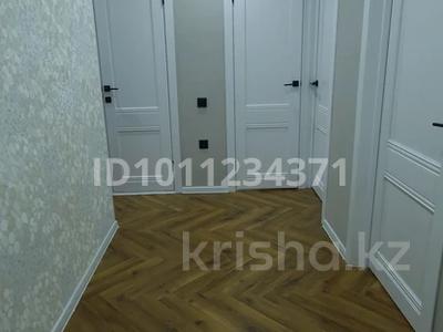 3-комнатная квартира · 65 м² · 2/5 этаж, Сазда-2 , Абилхайыр хана 70 за 25 млн 〒 в Актобе
