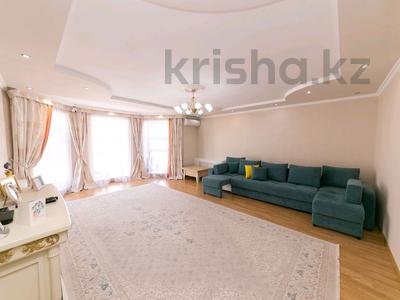 2-комнатная квартира, 76 м², 9/9 этаж, Сейфуллина 3 за 27.6 млн 〒 в Астане, Сарыарка р-н