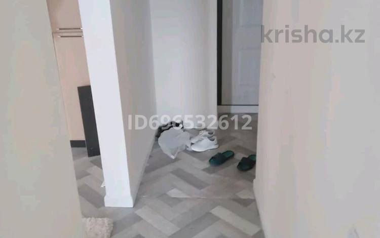 3-комнатная квартира · 48 м² · 3/3 этаж, Санаторная 14 — Жби за 8.5 млн ₸ в Караганде, Алихана Бокейханова р-н — фото 2