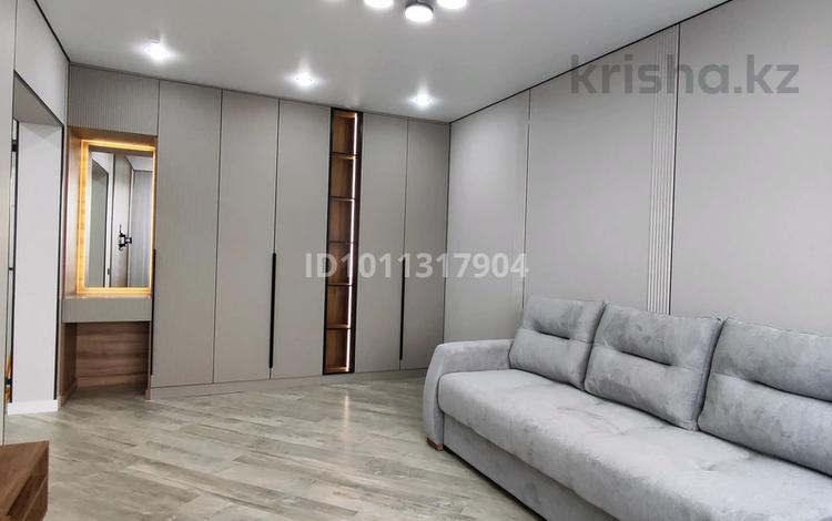 1-комнатная квартира · 35 м² · 10/16 этаж, Бейбарыс Султан 31 за 250 000 ₸ в Астане, Сарыарка р-н — фото 2