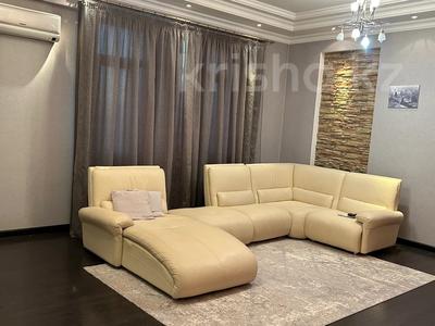 2-комнатная квартира · 103 м² · 18/30 этаж, Габдуллина 17 за ~ 50 млн 〒 в Астане, р-н Байконур