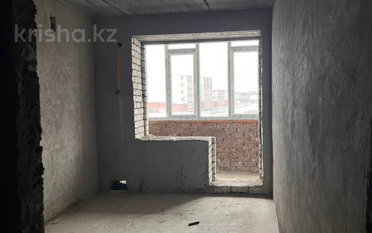 1-бөлмелі пәтер · 48 м² · 3/9 қабат, Самал, бағасы: 15.3 млн ₸ в Уральске — фото 2