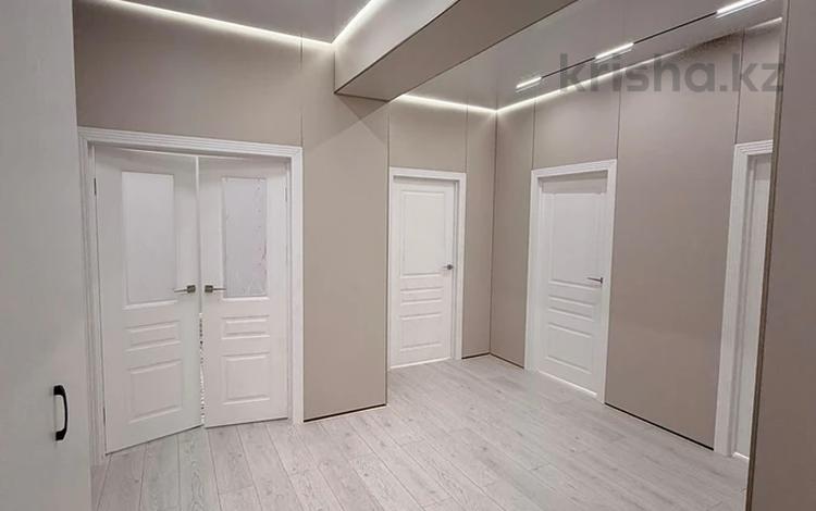 4-комнатная квартира · 115 м² · 4/5 этаж, мкр "Шыгыс 3" 255/1 за 35 млн ₸ в Актау, мкр "Шыгыс 3" — фото 2