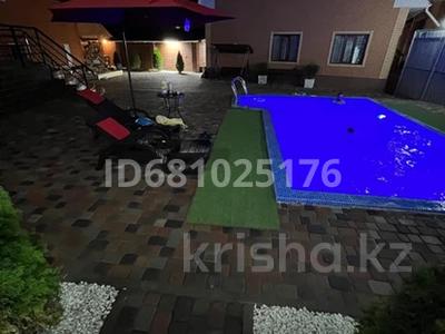 Дом · 6 комнат · 200 м², Жастар 36 за 120 000 〒 в 