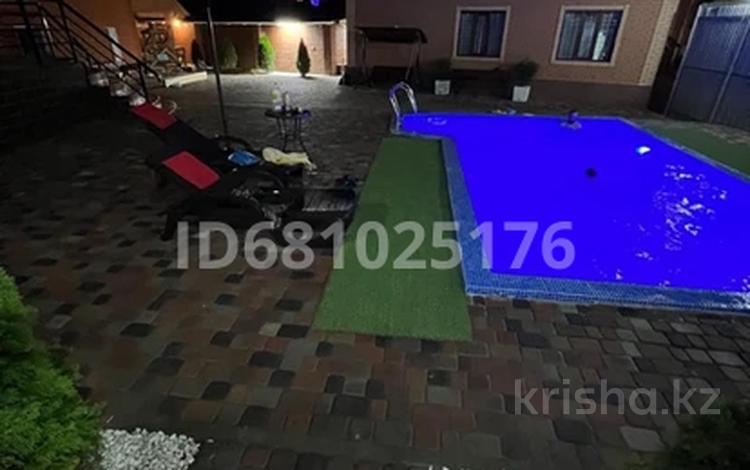 Дом · 6 комнат · 200 м², Жастар 36 за 120 000 ₸ в  — фото 32