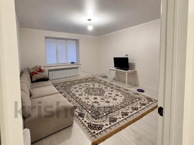 2-комнатная квартира · 50 м² · 4/4 этаж, Коспанова — Старый аэропорт за 150 000 ₸ в Уральске