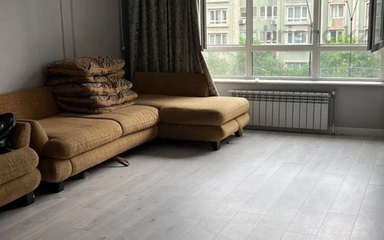 2-бөлмелі пәтер · 65 м² · 3/12 қабат, мкр Аккент 32, бағасы: 260 000 ₸ в Алматы, Алатауский р-н — фото 2