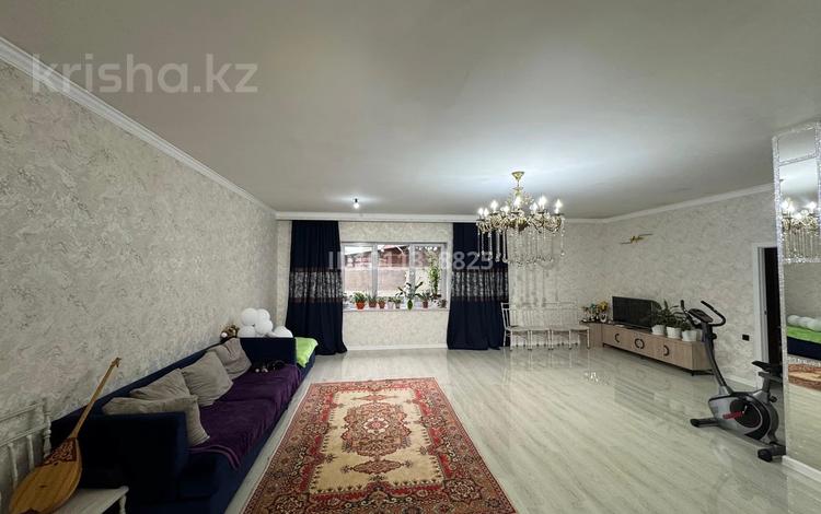 Отдельный дом · 3 комнаты · 120 м² · 9.3 сот., мкр Улжан-1 38 за 95 млн ₸ в Алматы, Алатауский р-н — фото 2