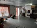 Отдельный дом · 4 комнаты · 267 м² · 10 сот., 6 линия 1 — Район Камбар за 40 млн ₸ в Семее — фото 12