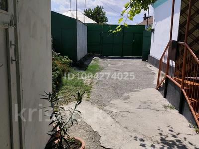 Отдельный дом · 3 комнаты · 100 м² · 7 сот., Шахтерская 102 — Главная трасса за 7.5 млн ₸ в Каратау