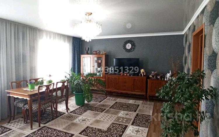 Отдельный дом · 3 комнаты · 85 м² · 8 сот., Чекмарёва — 12 Школа за 12 млн 〒 в Рудном — фото 2