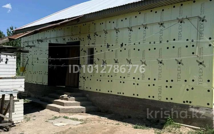 Отдельный дом · 4 комнаты · 82 м², Центральная за 250 000 ₸ в  — фото 2