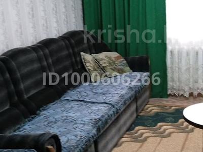 3-комнатная квартира · 74 м² · 6/9 этаж, 6мкр 35 за 13 млн 〒 в Лисаковске