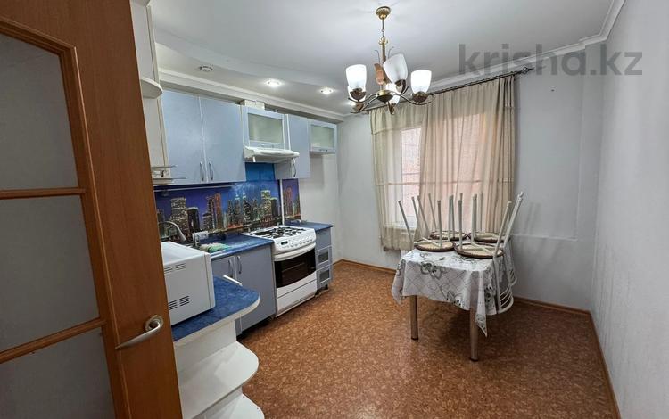 4-бөлмелі пәтер · 81.9 м² · 3/5 қабат, Жандосова — Розыбакиева, бағасы: 350 000 ₸ в Алматы, Бостандыкский р-н — фото 2