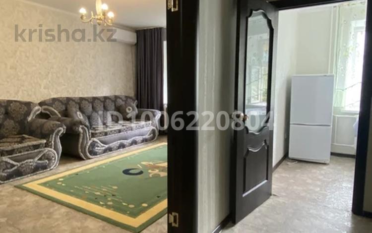 1-комнатная квартира · 40 м² · 3/5 этаж, мкр Астана 26 за 130 000 ₸ в Уральске — фото 14
