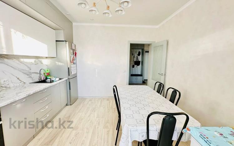 2-комнатная квартира · 68.2 м² · 7/9 этаж, Каирбекова 358/3 за 33 млн ₸ в Костанае — фото 2