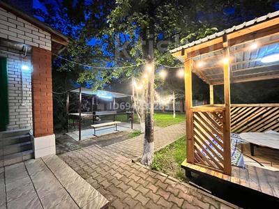 Жеке үй · 6 бөлме · 300 м², Шамшы калдаякова 15, бағасы: 180 000 ₸ в Бурабае
