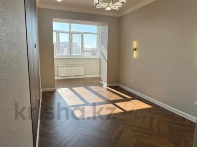 3-комнатная квартира · 106.3 м² · 6/9 этаж, Алии Молдагуловой за 46 млн 〒 в Актобе