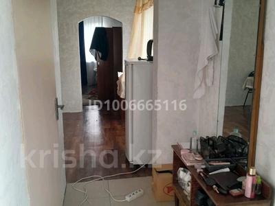 2-бөлмелі пәтер · 27 м² · 1 қабат, мкр Думан-1 18 — Халык арены, бағасы: 150 000 ₸ в Алматы, Медеуский р-н