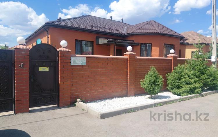 Жеке үй · 6 бөлме · 258.3 м² · 10 жүзд., Микрорайон Таугуль, улица 2 37А, бағасы: 135 млн ₸ в Караганде, Казыбек би р-н — фото 2