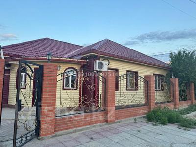 Жеке үй · 5 бөлме · 158 м² · 10 сот., мкр Жеруйык, Аубекеров 23, бағасы: 50 млн ₸ в Атырау