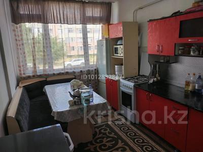 2-бөлмелі пәтер · 58 м² · 1/5 қабат, мкр Арай-2 15, бағасы: 20 млн ₸ в Таразе